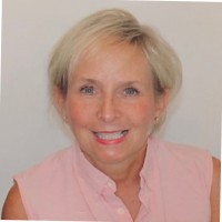 Laurie Nelson, Rn