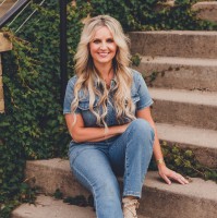 Kelly Mcgrath