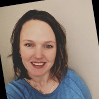 Monique Rennie, Rn