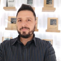 Antonis Katsambaris