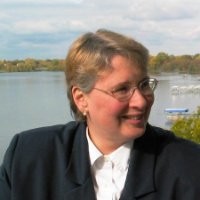 Lynda Finn