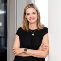 Julie Davis