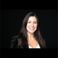 Linda Hagopian-Derian, Mba