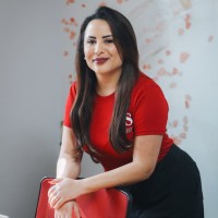 Danielle Silva