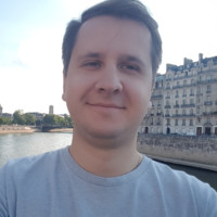 Константин Колесников
