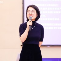 余雯君