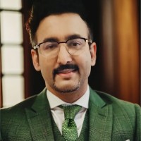 Santosh Abraham M M ( 7K Plus Connections)