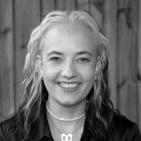 Julia Anastasia Larsen-Ledet