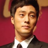 Hak Duck-Young