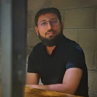 Qasim Manzoor