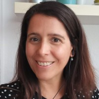 Claudia Gomes De Almeida