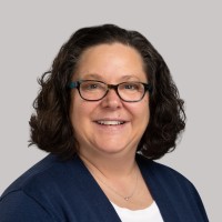 Tracy Joe, Api, Ains
