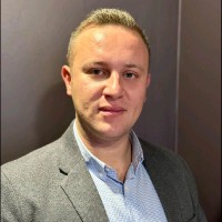 Serdar Kuru