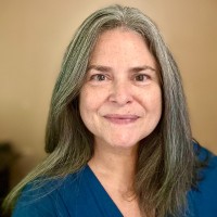 Shayna Fernandes, Mba