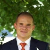 Paksi Tamás