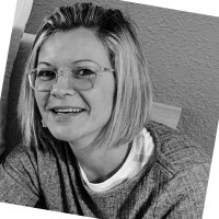 Sylvie B.