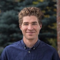 Craig Andrews, Pe