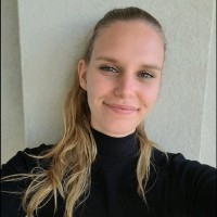 Eefke Van Der Lee