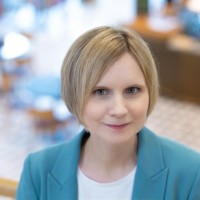 Dr. Kathrin Neuland