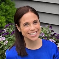 Emily Burke, Rd, Csowm