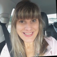 Simone Medeiros Heidemann