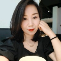 Julia zhang