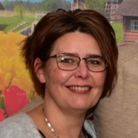 Linda van Binnendijk (van Gellekom)