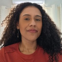 Laryssa C. B. Freitas