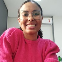 Kenia Rodrigues Dutra