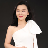 Alina Wang