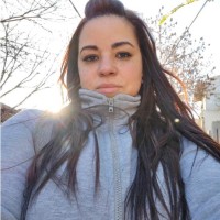 Julia Aquino Vega