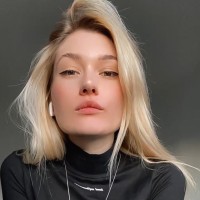 👼🏻 Lisa Andruschcenko