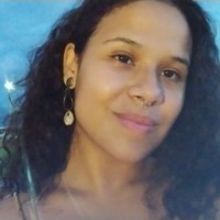 Aline Gomes