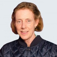 Lesley Bromby