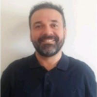 Luis Flores