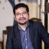 Luis Escalante R.