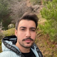 Hüsnü Demir