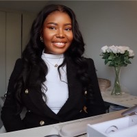 Dr Sinqobile Vilakazi