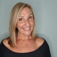 Kay Varlas