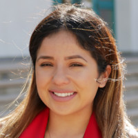 Daisy Gonzalez, Mba