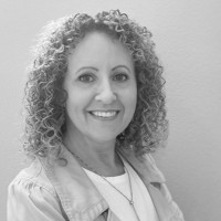 Elizabeth Plomin
