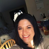 Angela Solis