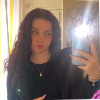 Lola Hampson