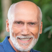 Dr. Roland Thomas, NMD