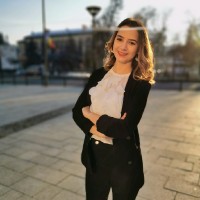Szilvia Scripet