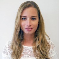 Dóra Szántó