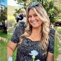 Hannah Hill, Mba