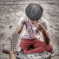 杨伟功