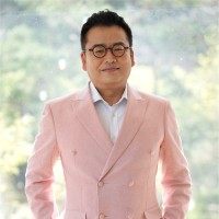 MIN HWANG