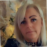 Lisa Barlow